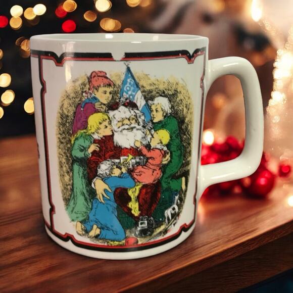 VTG Japan Ceramic "MERRY CHRISTMAS" Santa Clause & Kids Scene Coffee Mug - Picture 1 of 9